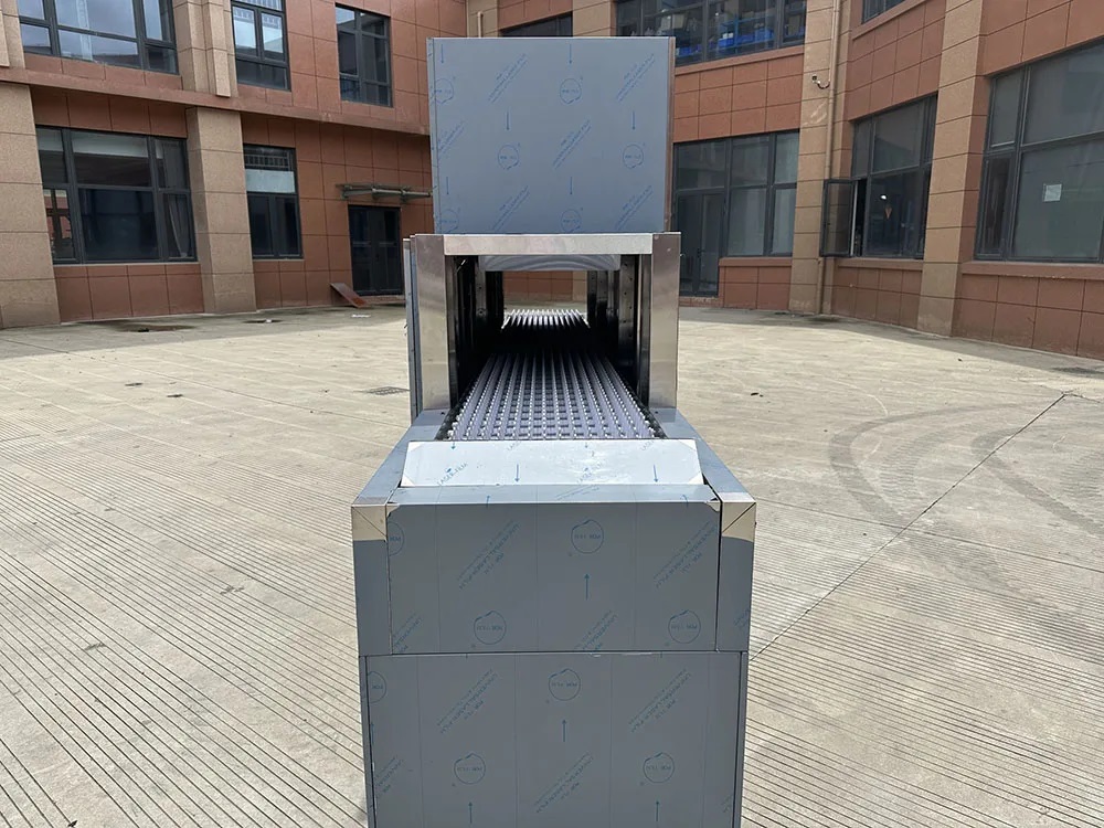 効率的な厨房機器：業務用食器洗浄機で素早い洗浄を実現 - Commercial Kitchen Dishwasher のレビューと価格